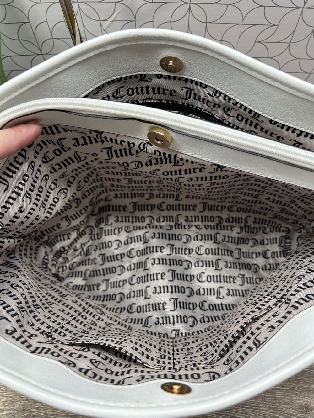 3580 Juicy Couture Fruitful Lemon Tote 083580 - Picture 5 of 12